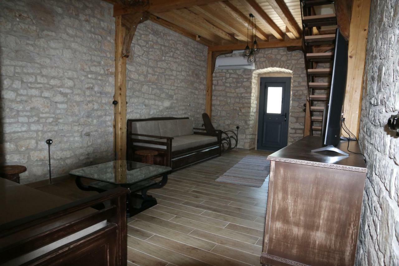 Aknato Villa Vlikhón Buitenkant foto