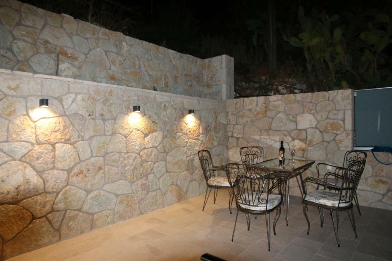Aknato Villa Vlikhón Buitenkant foto