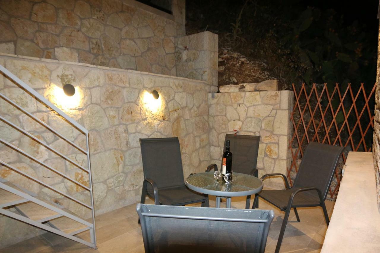 Aknato Villa Vlikhón Buitenkant foto